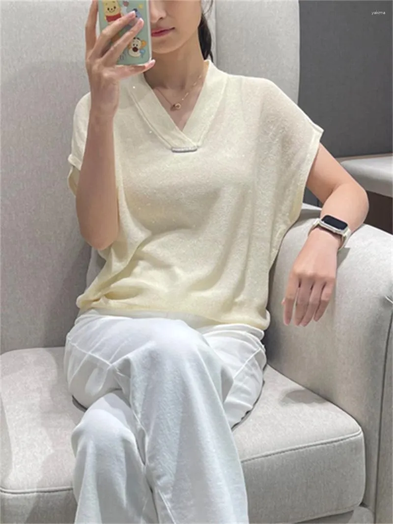 Women's T Shirts Women Bead Chain Diamond Loose T-Shirt 2023 Summer Simple All-Match V-Neck Short Sleeve Lady Solid Color Tee Tops