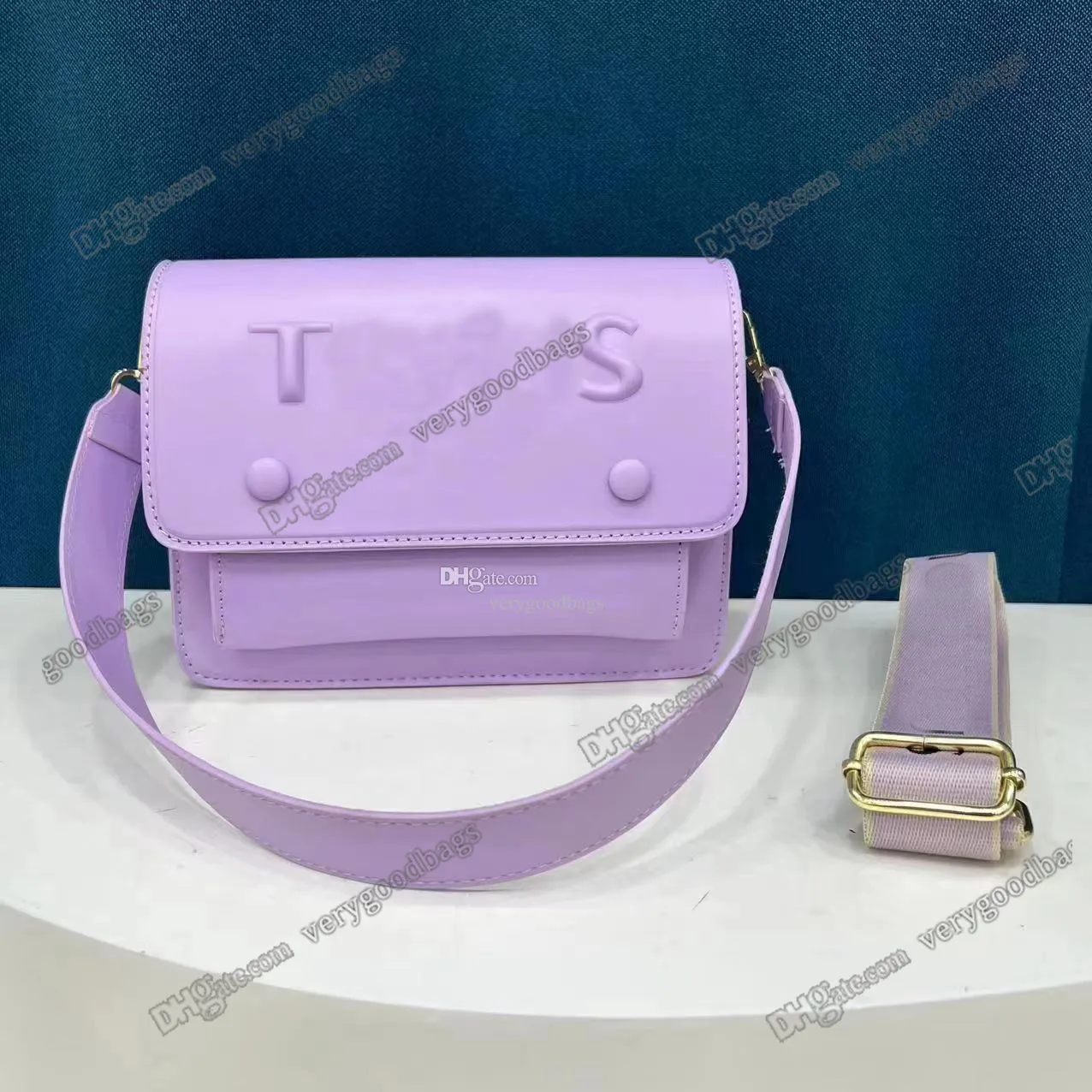 La Rue Designer Audree Crossbody Bag Stylish Pink Top Handle Bag For Women  And Men, Perfect For Camera And Fashionable Handbag Use From Vapor97,  $33.27