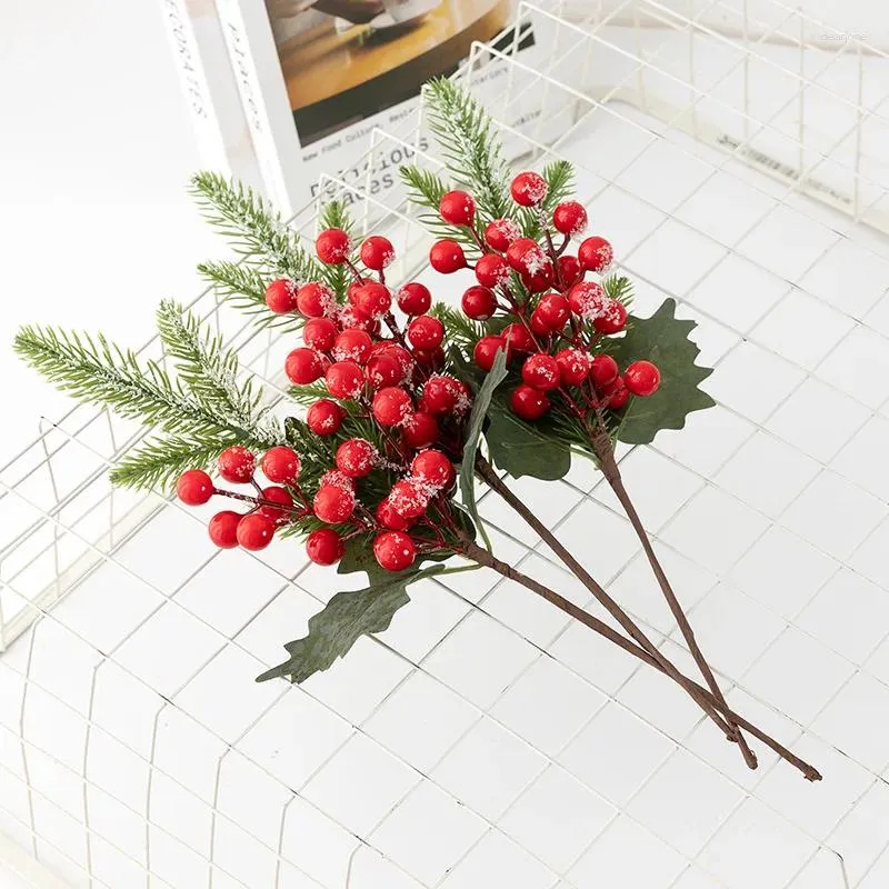 Dekorativa blommor 10st Berry Artificial Flower Fake Red Berries Simulation Christmas Pine Picks Stems Plant för Xmas Decor