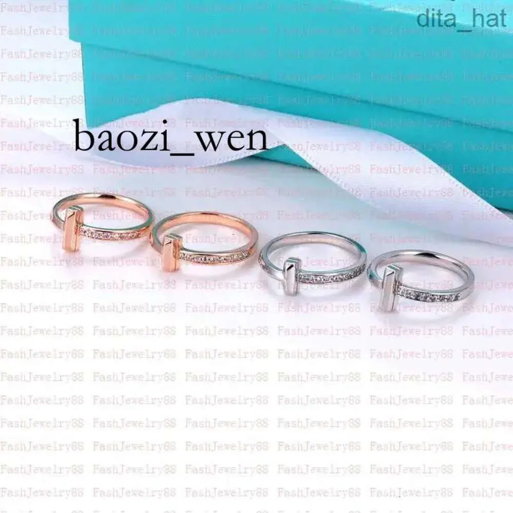 Moda de una sola fila de diamantes Sier Love Plain hombres y mujeres anillo de oro rosa diseñador pareja joyería regalo con