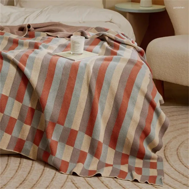 Coperte stile nordico classe A in cotone camera da letto ufficio lavorato a maglia modello a righe geometriche coperta semplice pisolino casual copridivano