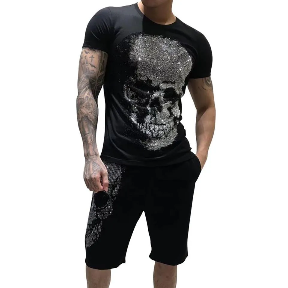 PLEIN BEAR T SHIRT PP Mens Designer T-shirts Marque Vêtements Hommes Strass Graphique T-Shirt Crâne Imprimé Bling Stone Classic245U