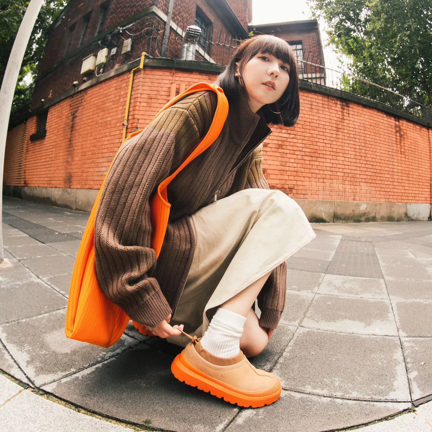 Waterproof Fur Lined Slip On Boots For Men Women Chestnut Waterproof Fur Lined Slip On Boots For Men Women Chestnut