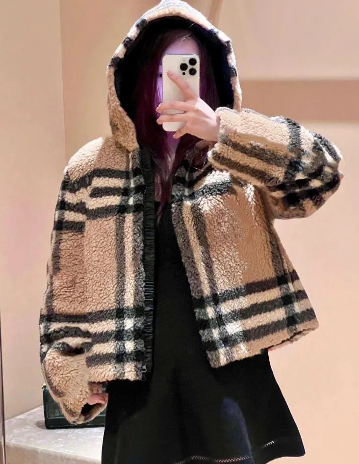 Fashion coat spring and autumn new explosive zipper loose stand collar couple windproof pocket warm lamb wool coat female trend coat