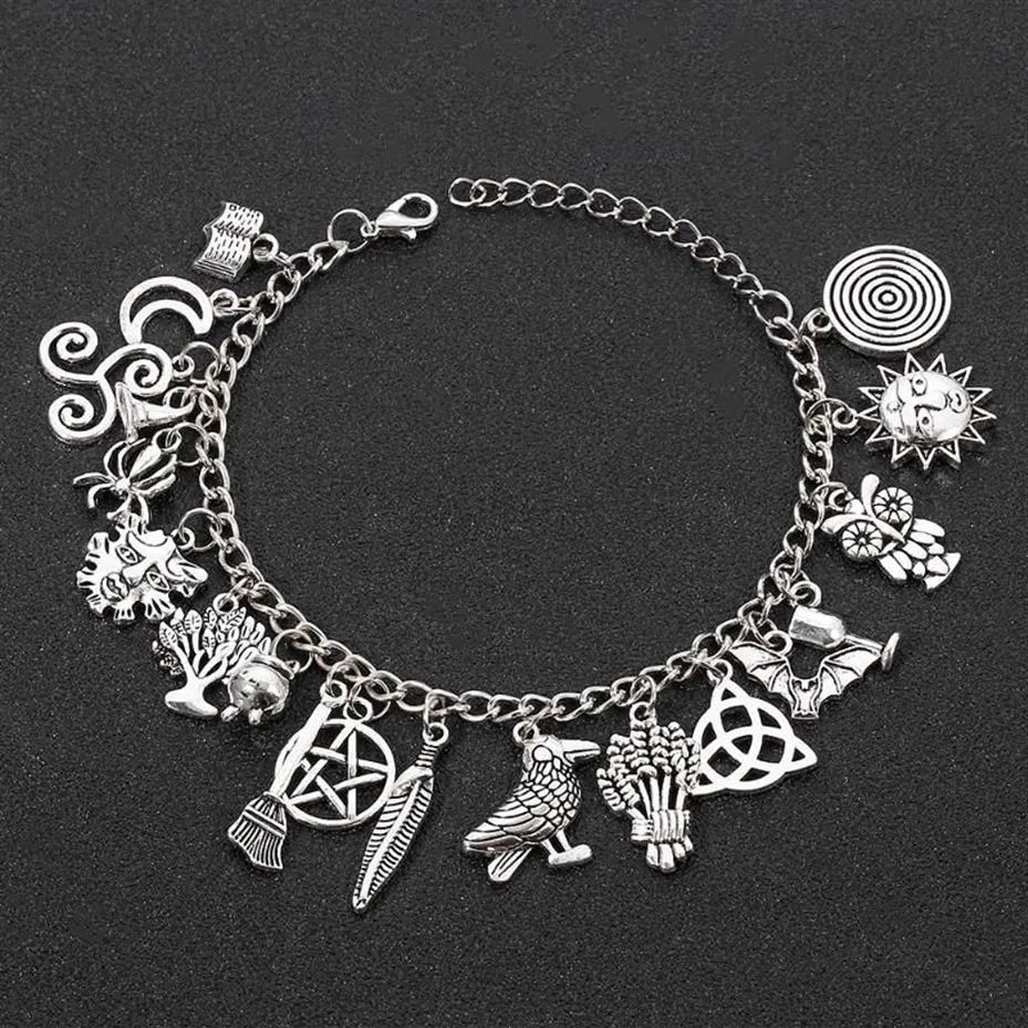 Bracelets de charme Halloween Bracelet riche pendentif étoile lune horreur araignée balai magique Punk noël bijoux pour femmes 323F
