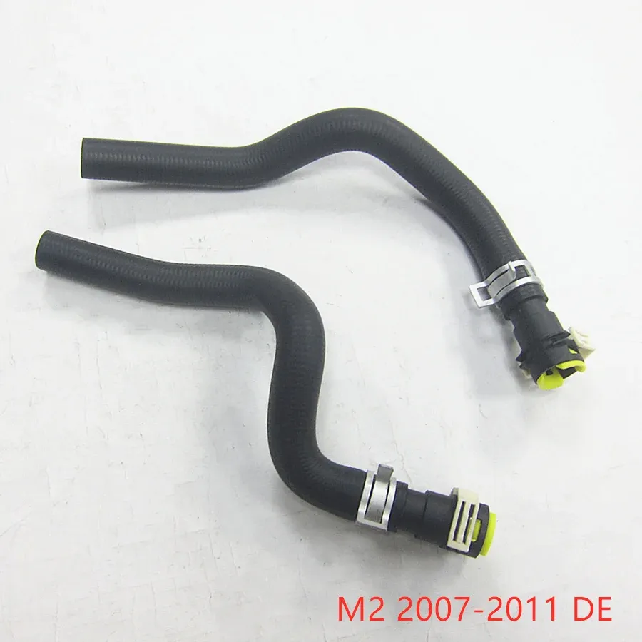 Auto accessoires koelsysteem D651-61-24X heater waterslang met connector voor Mazda 2 2007-2011