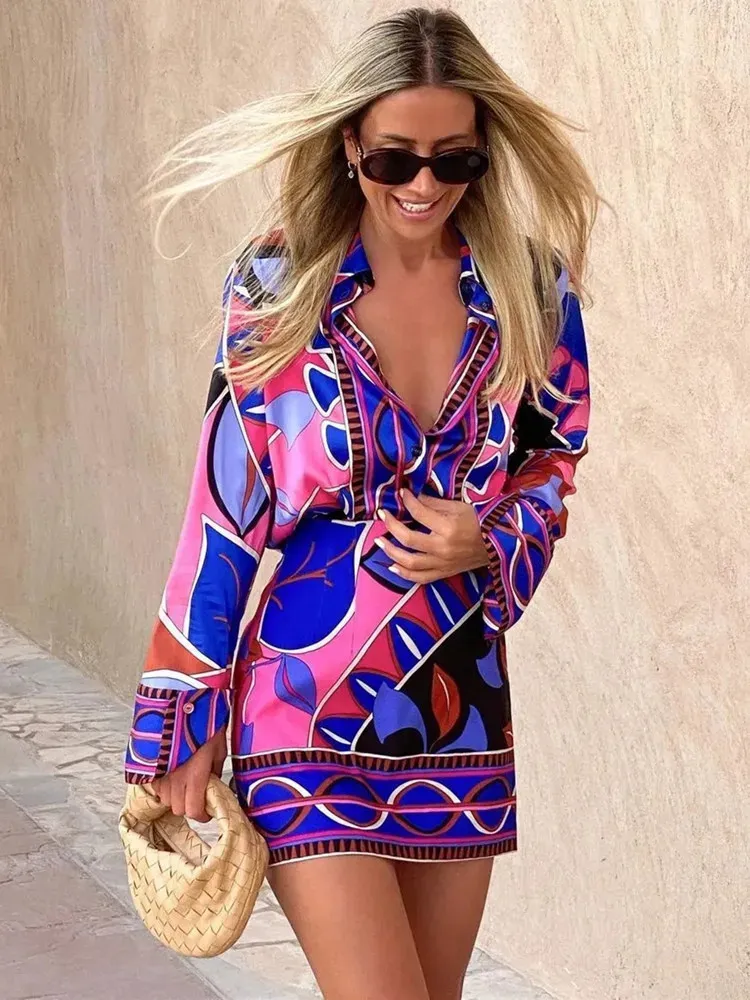 Ahorra a lo Grande en Compras al por Mayor de Blusas De Mujer Camisas  Camisa Con Botones Con Estampado TRAF Mujer Vintage Manga Larga Top Ropa De 