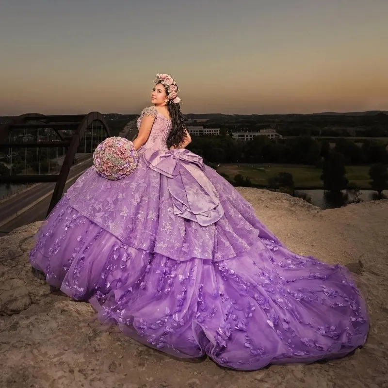 Robe De Quinceanera brillante lavande, col en v, perles appliquées, fleurs 3D, nœud, robe De bal, Corset sans manches, 2024