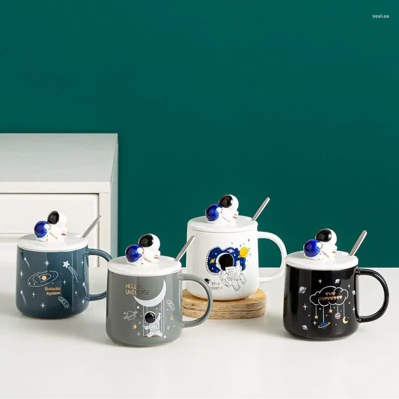 Muggar Creative Mug With Lock Spoon Original Coffee Cups Tea Cup Thermo för att bära Drinkware Go