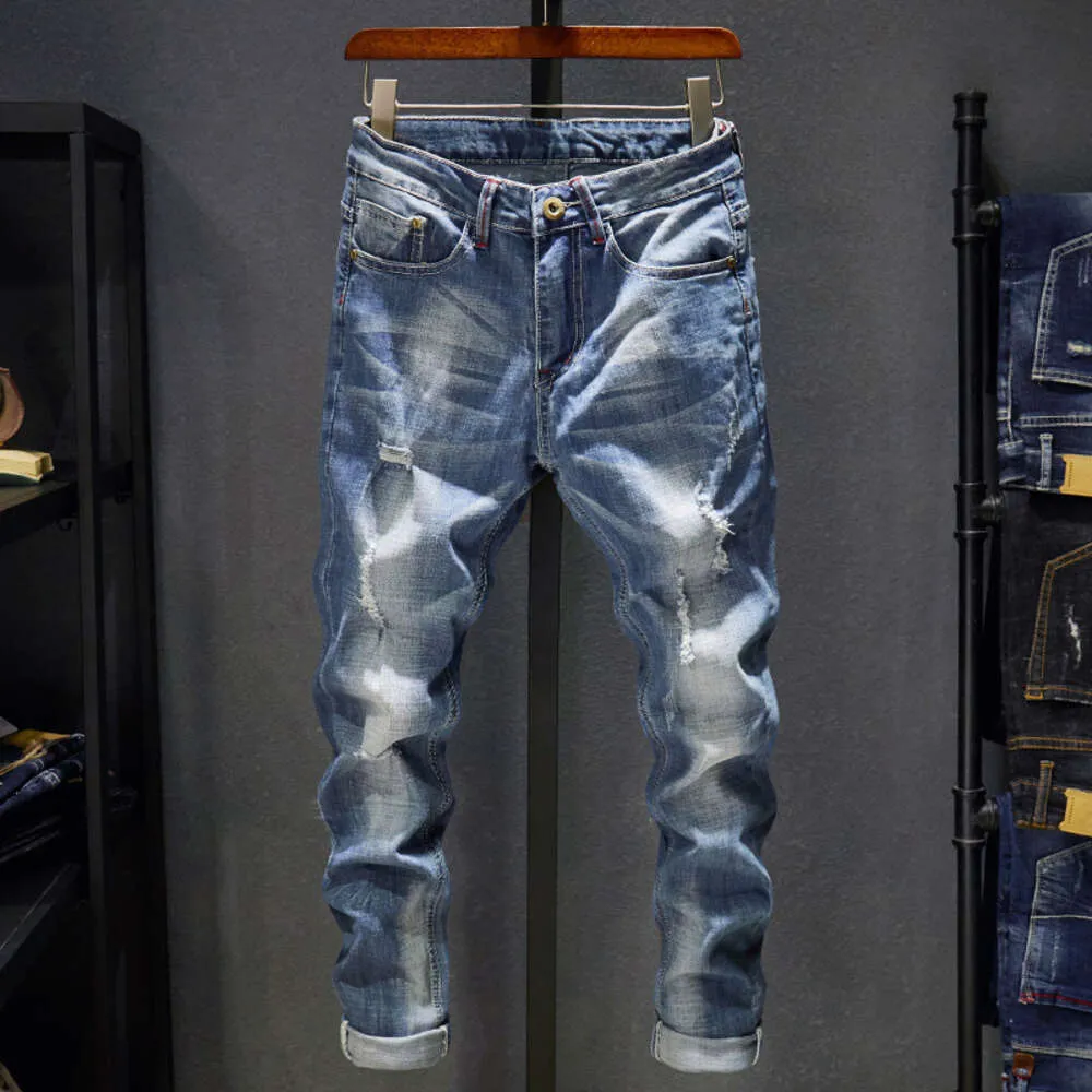 Pantalones vaqueros rasgados ajustados de color azul claro elásticos a la moda para hombre, ropa de calle deshilachada, estilo Hip Hop, desgastados, informales, pantalones vaqueros para hombre