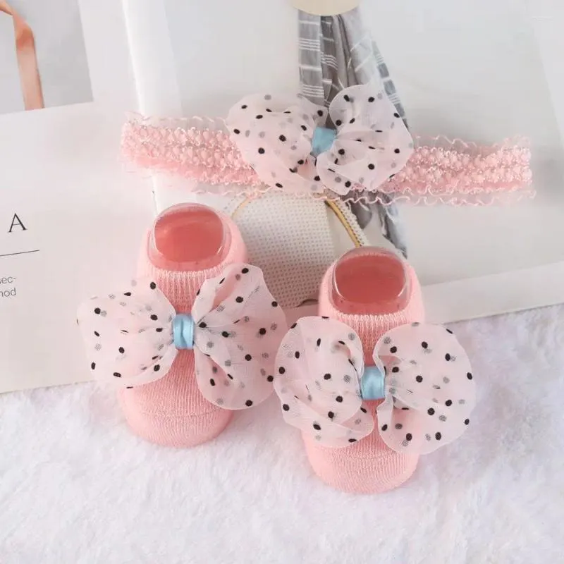 Hårtillbehör 2st Baby Födelsedagsstrumpor 1-3 år Barn Pannband Sock Set Crown Bows Född hårband Pannband