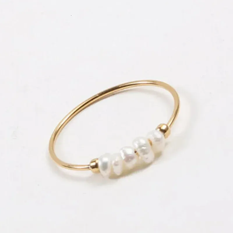 Bandringar High End PVD Natural Freshwater Pearl Oregelbundna guldfärgringar för kvinnor rostfritt stål smycken grossist kvinnlig ring 231026