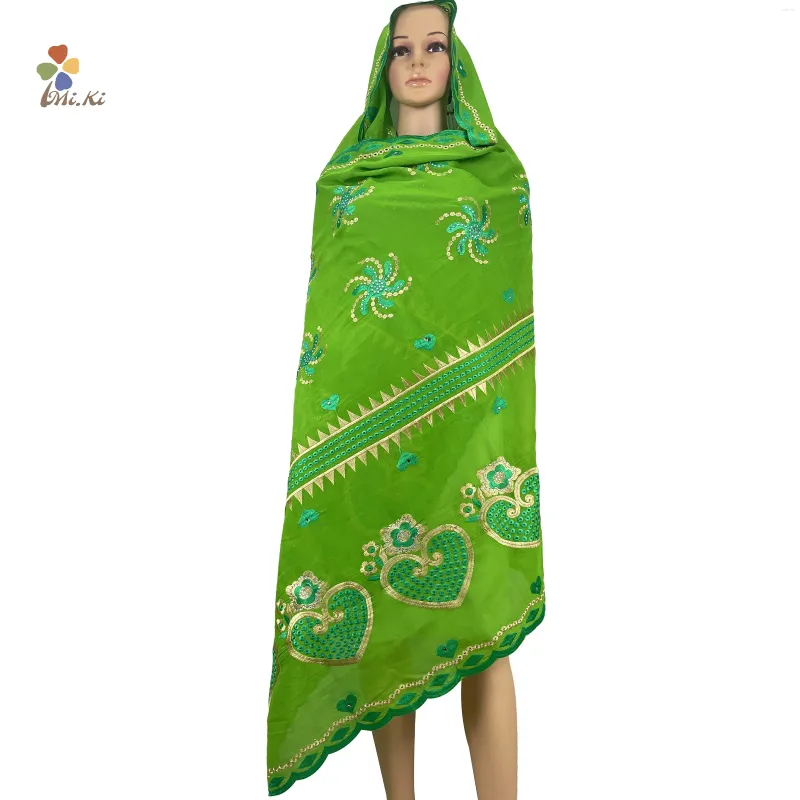 Abbigliamento etnico Vendite esclusive Sciarpa di cotone da donna africana Ricamo di fiori Dubai Turbante islamico Copricapo Morbido BW-111