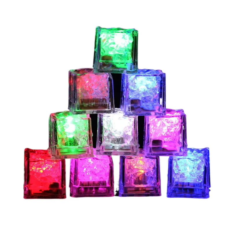 Cube de glace Led étanche, multicolore, clignotant, brille dans la nuit, pour Bar, Club, fête, décoration de vin
