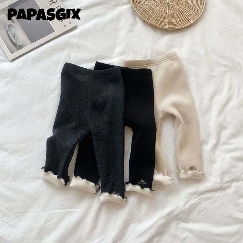 Leggings Collant per bambini Addensare Caldo Corona Pantaloni in cashmere Autunno Inverno Coreano per bambini Plus Pantaloni in velluto Ragazze Legging Abbigliamento per bambini 231026