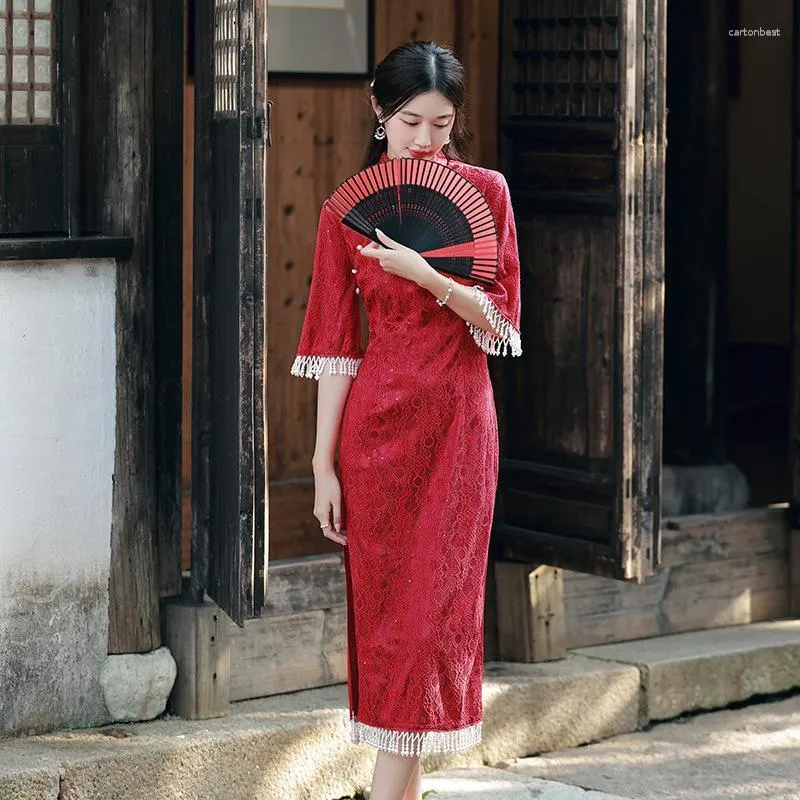 Vêtements ethniques Sexy Dentelle Perles Longue Cheongsam Chinois Lady Mariée Robe De Mariée Automne Flare Manches Slim Qipao Robes Plus Taille 3XL