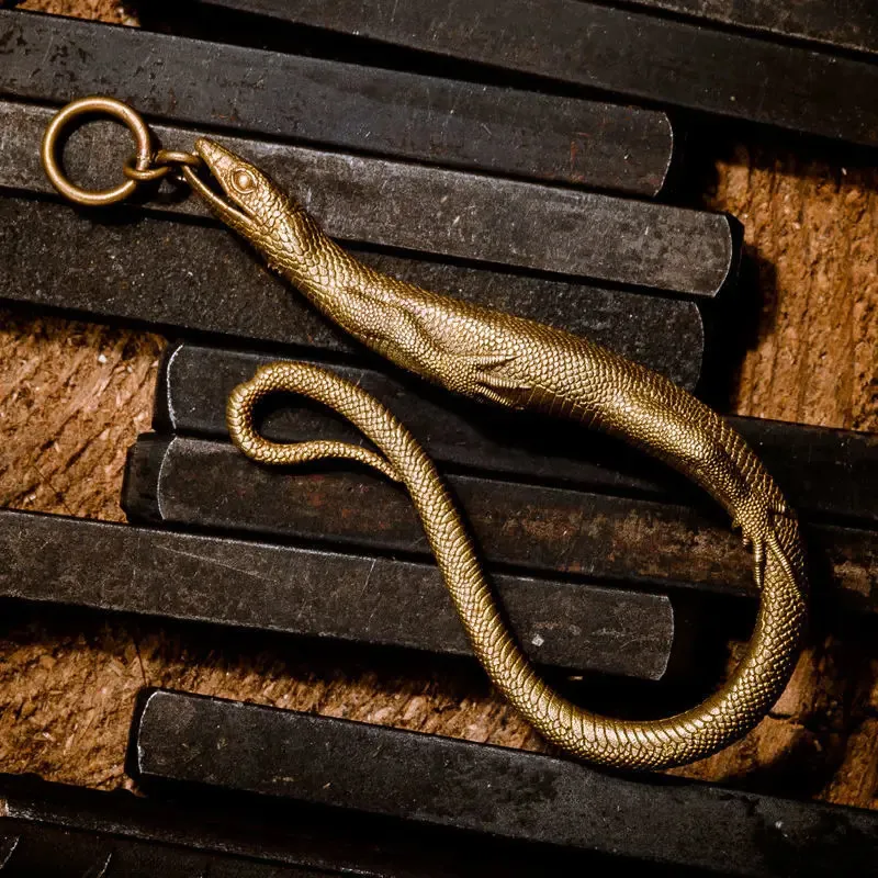 Keychains Lanyards Vintage Brass Lizard Hook Key Chain Pendant Fashion Car Ring Tas Hangende prachtige handwerkaccessoires 231027