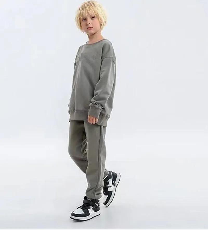 2023Designer Sportswear, Çocuk Giyim, Hoodie, Krop, Uzun Pantolon, 2 Parçalı Marka Düz Renkli Basılı Mektup Stili, Çocuk ve Kızların 566ESS