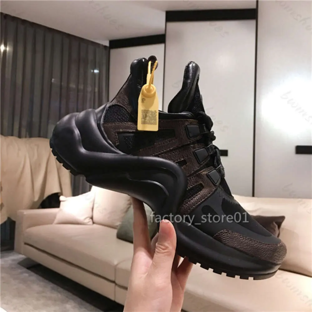 2019 New Mens Womens Chaussures Beautiful Platform Casual Sneakers Luxury Designers Arch Leather Colors Dress Tennis Shoes Boots