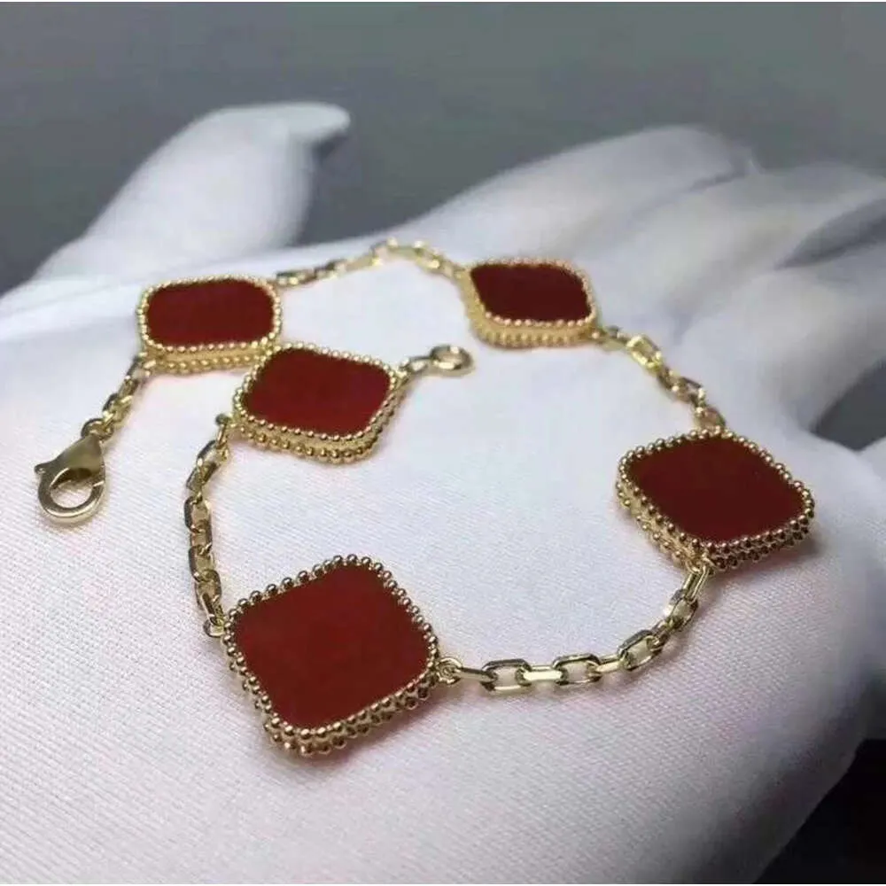 Van Clover Bracelet Luxury Designer jewelry Four Leaf Bracelets 18K Gold Silver Plate Agate Diamond Fashion van Love Charm Chain For Women Weddin01565