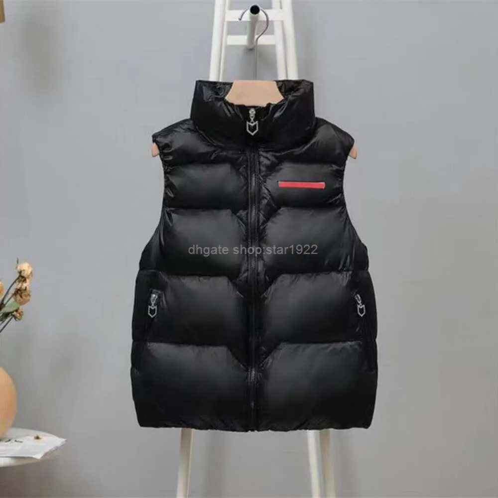 Designer Femmes Gilets Puffy Veste À Capuchon Parkas Sans Manches Hommes Femme Vestes Manteau Mat Automne Hiver Slim Manteaux Manteaux Manteaux Imperméables