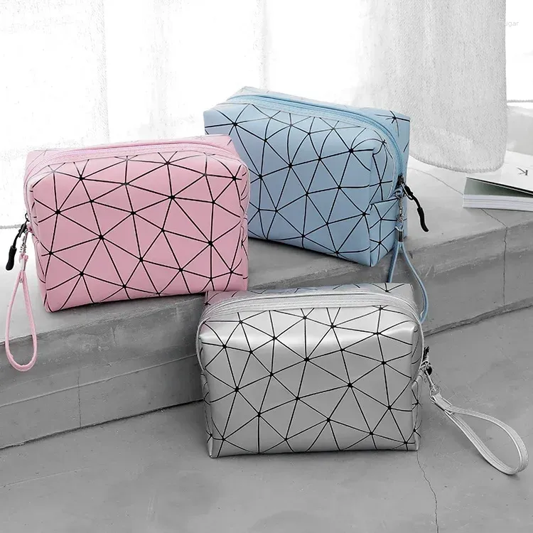 Storage Bags PU Leather Waterproof Cosmetic Bag Women Geometric Lattice Makeup Organizer Pouch Travel Skin Care Products Accessories