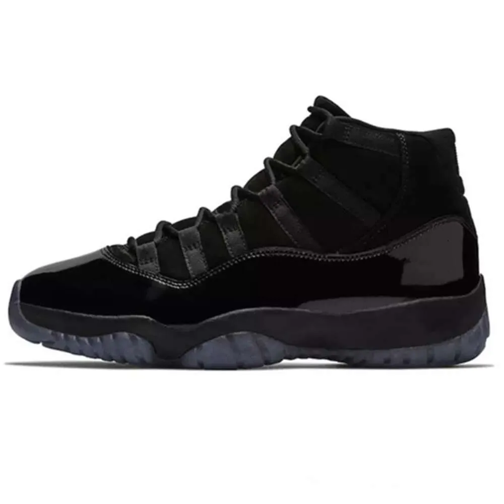 Black top stingray 11s
