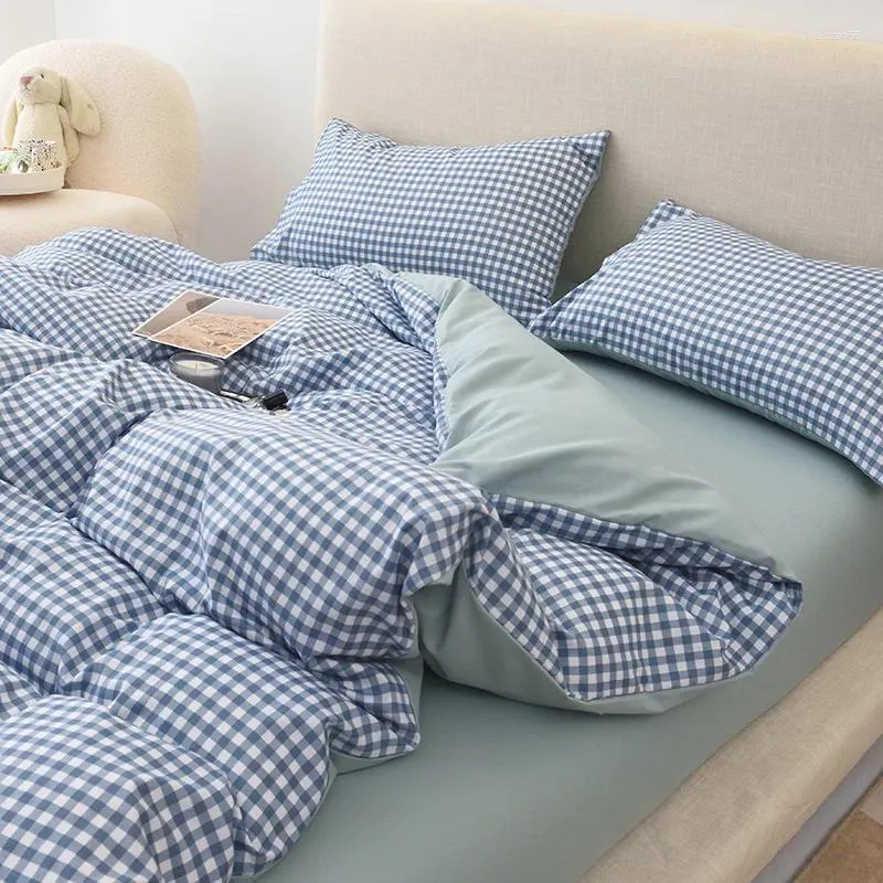 寝具セット4ピースの日本の非印刷風と水洗浄綿の厚くなったマットベッドシーツをリアクティブ染色で覆う