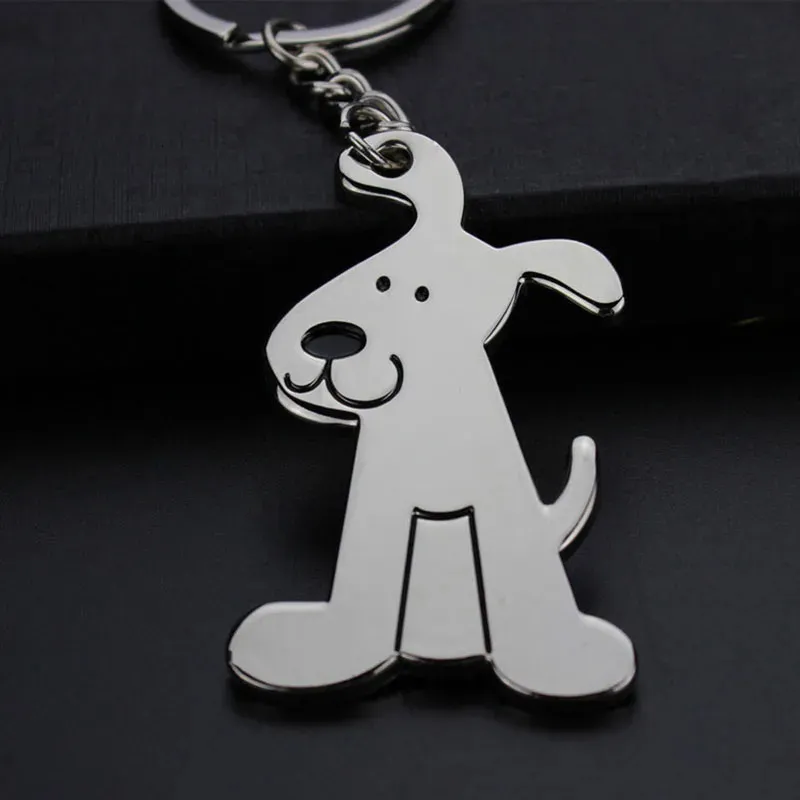 Keychains Lanyards Anpassade nyckelring Glansiga Poodle Dogs Key Chains Diy Presentbilhänge för kvinnor Men Metal Laser Carved Keyring Jewelry N13 231027