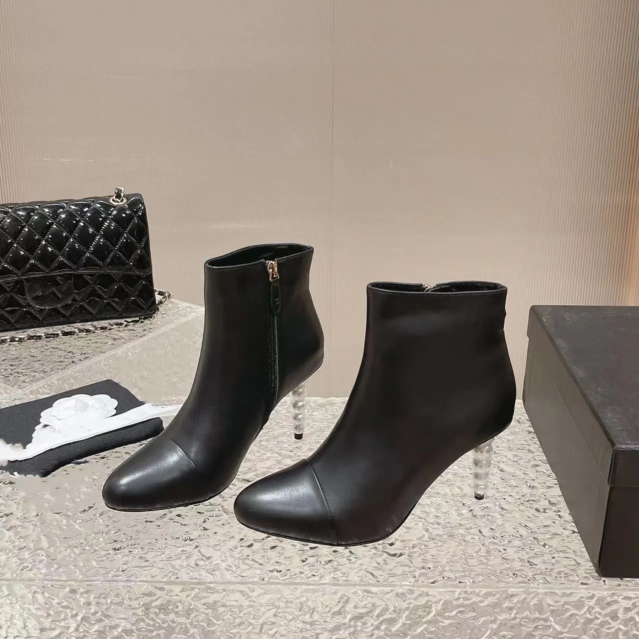 힐 부츠 여성 최고 품질 10cm 코우 스킨 특허 가죽 높은 탄력성 탄성 밴드 편안한 플랫 신발 디자이너 혼합 컬러 두꺼운 바닥 발목 부츠 35-41