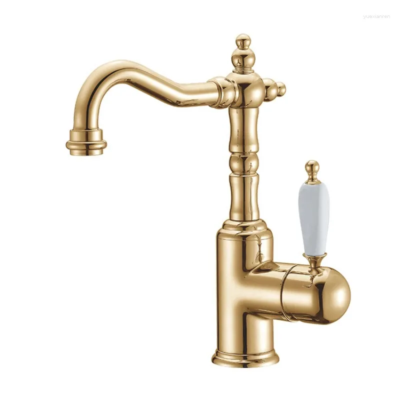 Waschbeckenarmaturen im europäischen Stil, Design-Wasserhahn, klassische goldene PVD-Verarbeitung mit Keramikgriff, 360 Grad drehbar, für Wärme und kaltes Wasser