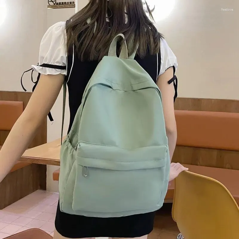 Ryggsäck sommar kvinnor skolväska fast färg söt nylon kvinnlig harajuku college flicka student mode ljus bokväska kawaii