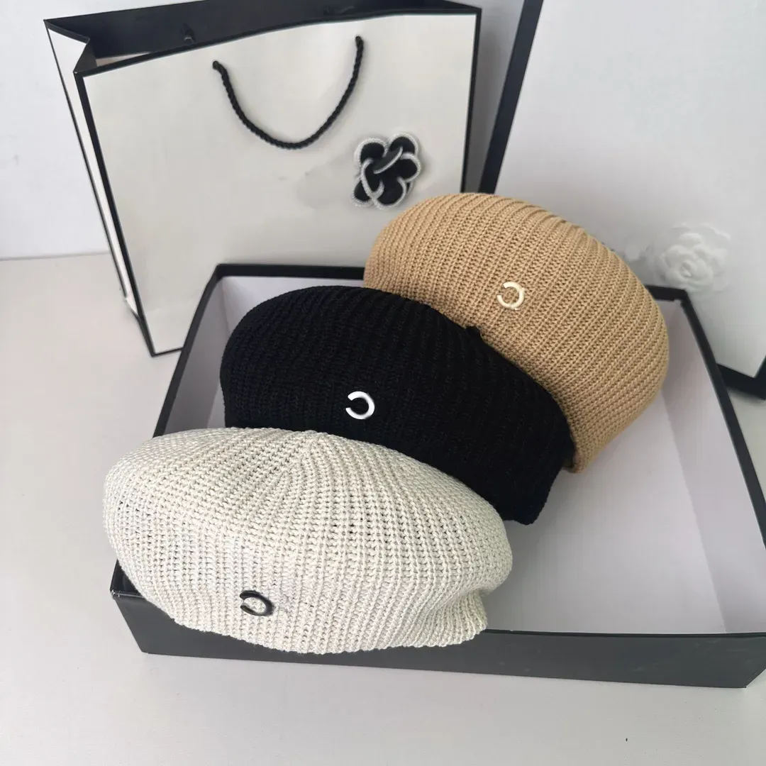 Sombreros clásicos de la letra del diseñador para las mujeres del diseñador Boina Sombrero de lujo Mezcla de algodón Moda Sombreros callejeros Moda Ventilación Gorro de punto