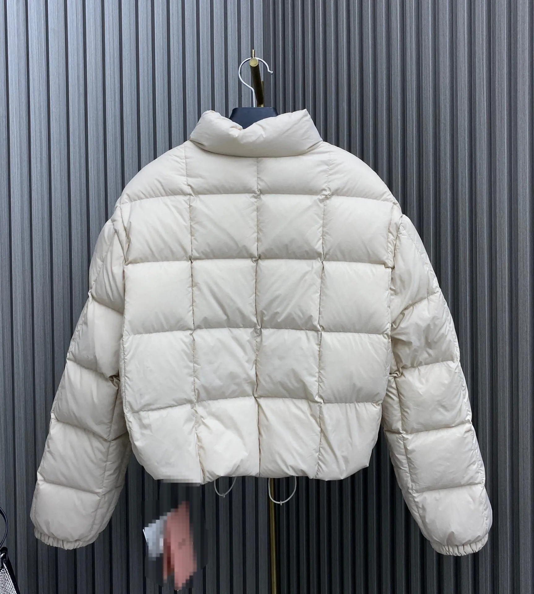New Autumn/Winter Miu Printed Bread Beige Puffer Coat For New Autumn/Winter Miu Printed Bread Beige Puffer Coat For