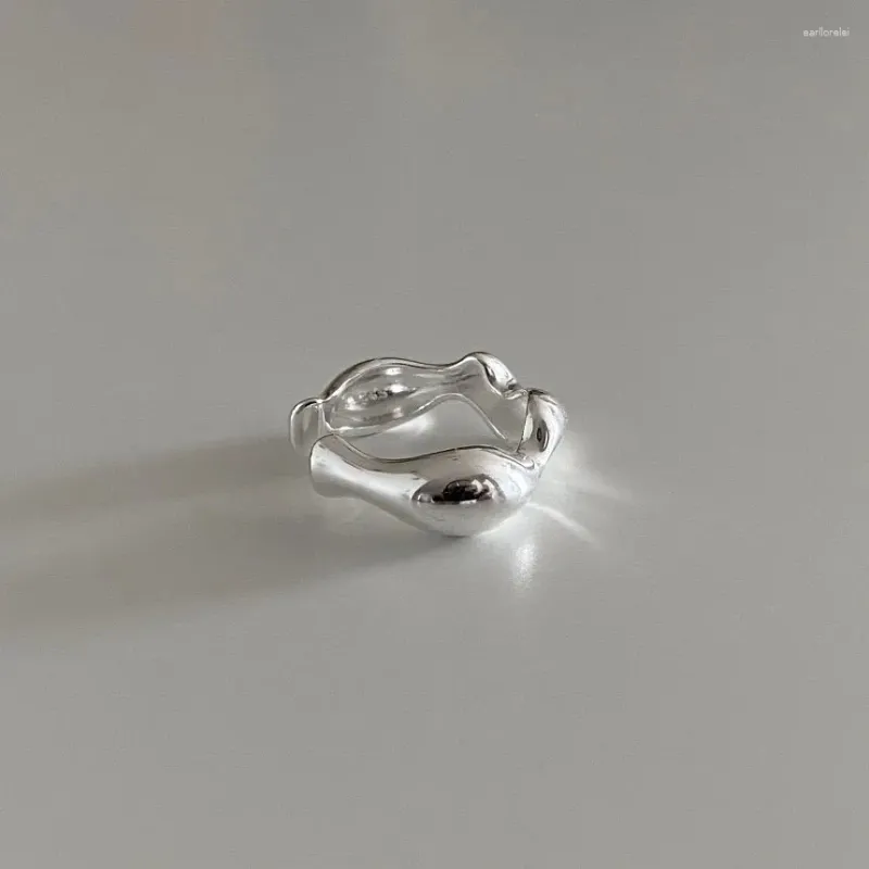 Klusterringar smycken S925 Sterling Silver Oregelbunden ring Personlig liten röd bokdesign Sense Ins