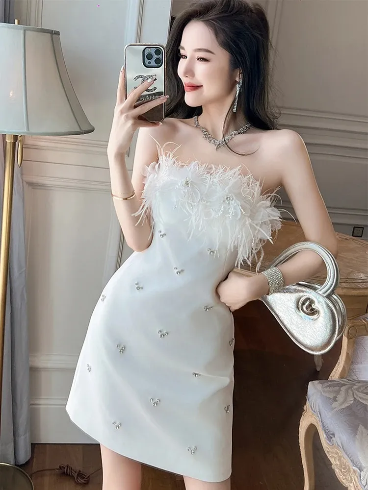 Grundläggande avslappnade kvinnor klänningar sommar kändis söt kawaii stropplös eleganta lyxiga diamanter vit klänning födelsedagsfest vestioder tjej prom klubbklänning 2024