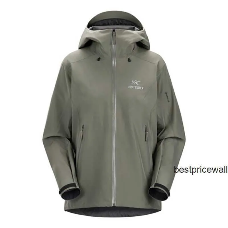 Vêtements pour femmes Vestes de créateurs Arcterys Archaeopteryx BETA LT Veste de manteau de charge à coque rigide durable pour femmes Vert brume/Forge XL HB1D