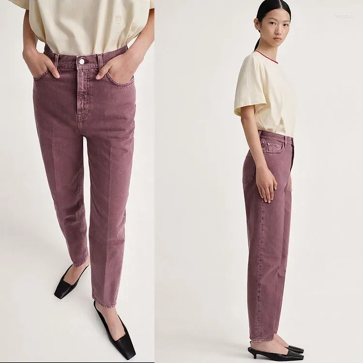 Jeans pour femmes 2023 lavé coton rouge plissé design taille moyenne conique femmes