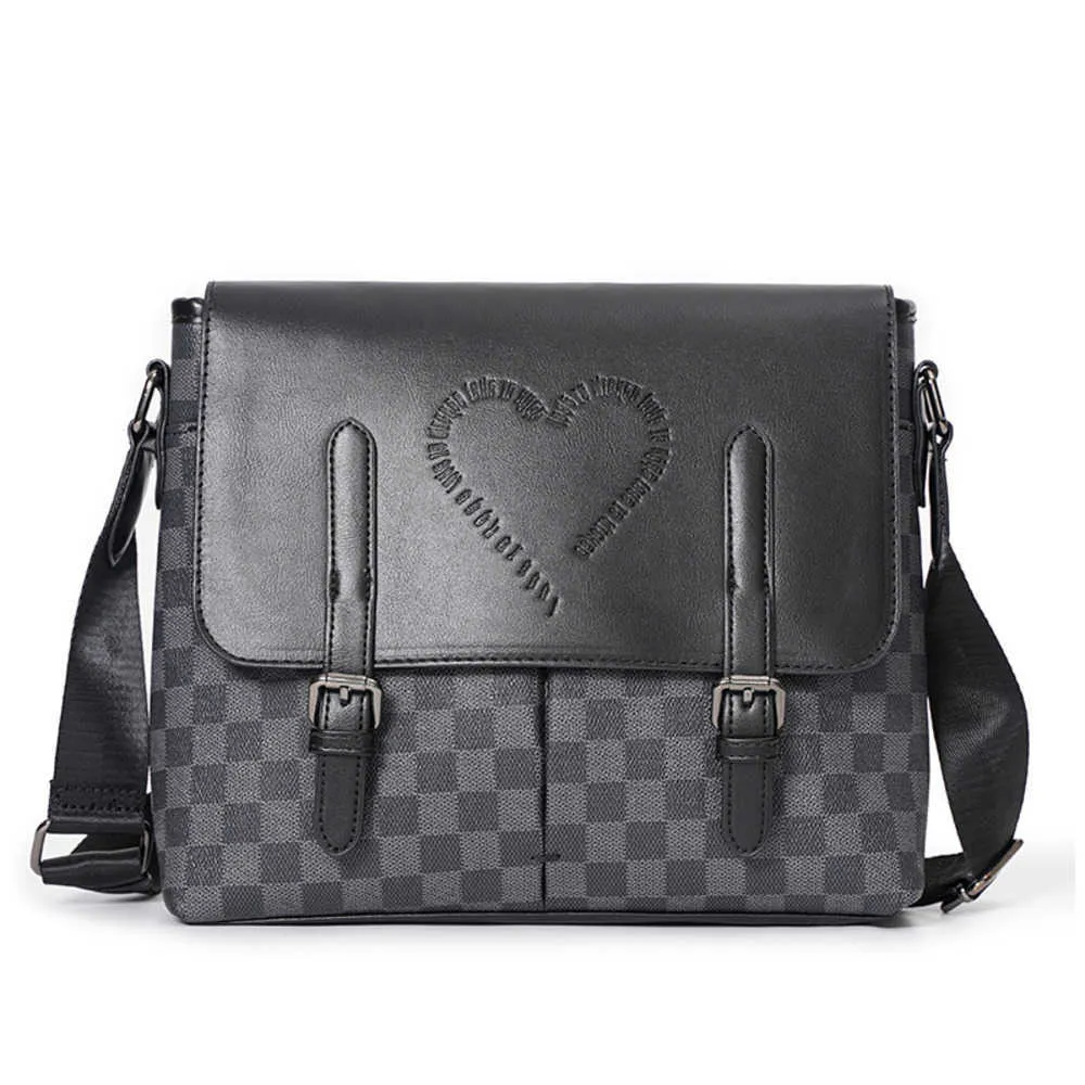 Nowa lekka biznesowa torba na ramię klasyczny szachownica torba losowa torba na iPad Business Postman Bag Crossbody Plecak 231030