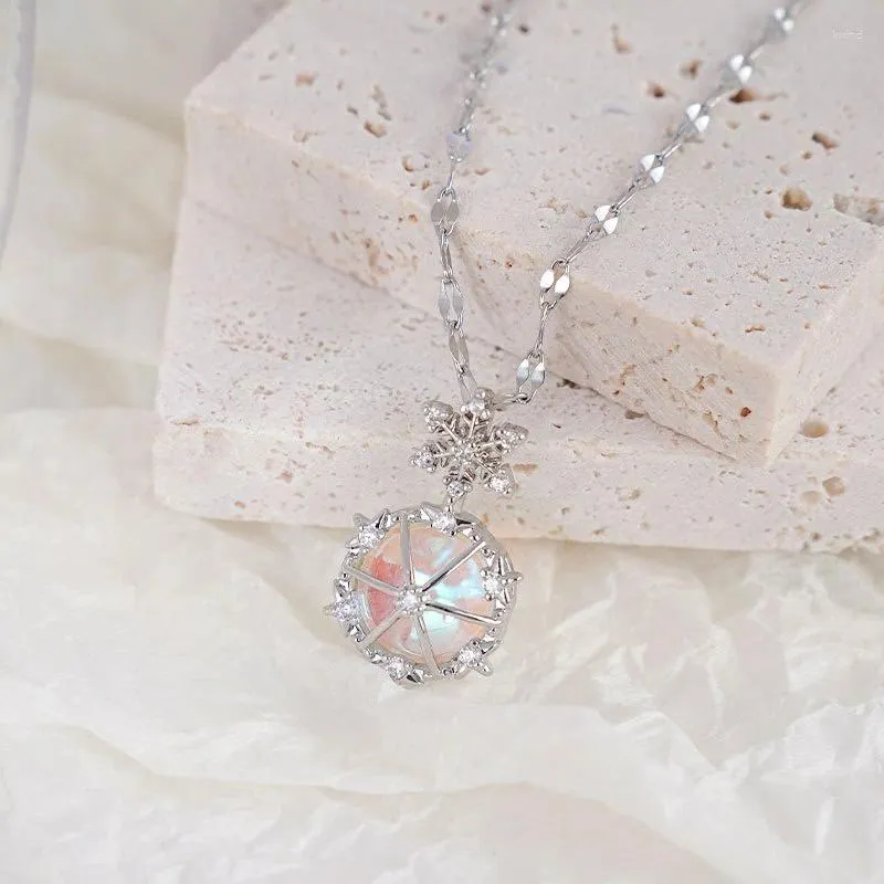 Ожерелья с подвесками, роскошное женское ожерелье со снежинкой, серебряное цветное свадебное ожерелье для женщин, модное обручальное ожерелье из пластика с камнем
