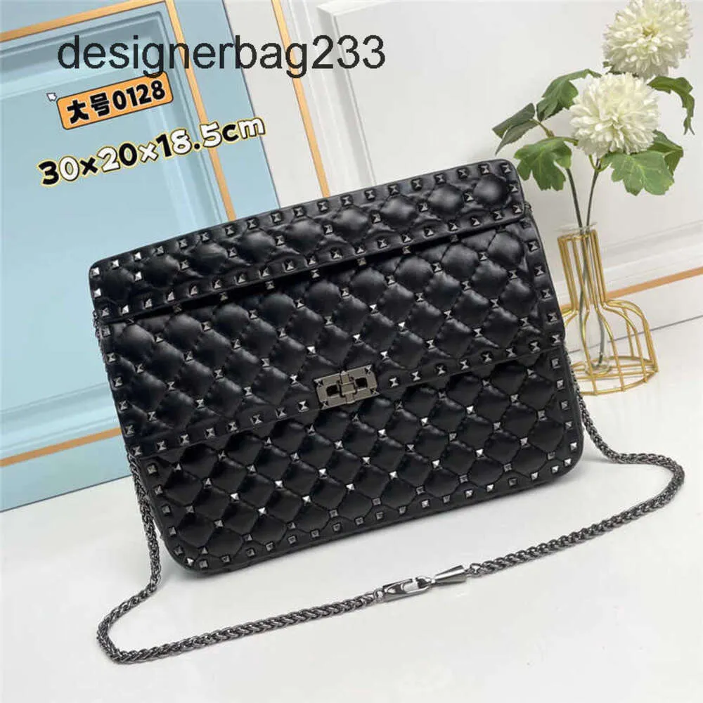 Damestassen Tas Crossbody Strand Schapenvacht luxe Klassieke tassen Dames Valentinoo Diamond Designer Handtassen Nieuw Klinknagel Klein leer Handtas