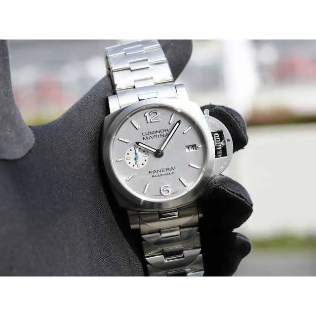 Paneri Watch Automatic Watches ZF-Factory Movement Watch Designer Series rostfritt stål Strap Watch PAM00977 för män Luxury Watch Mechanical Wristwatch