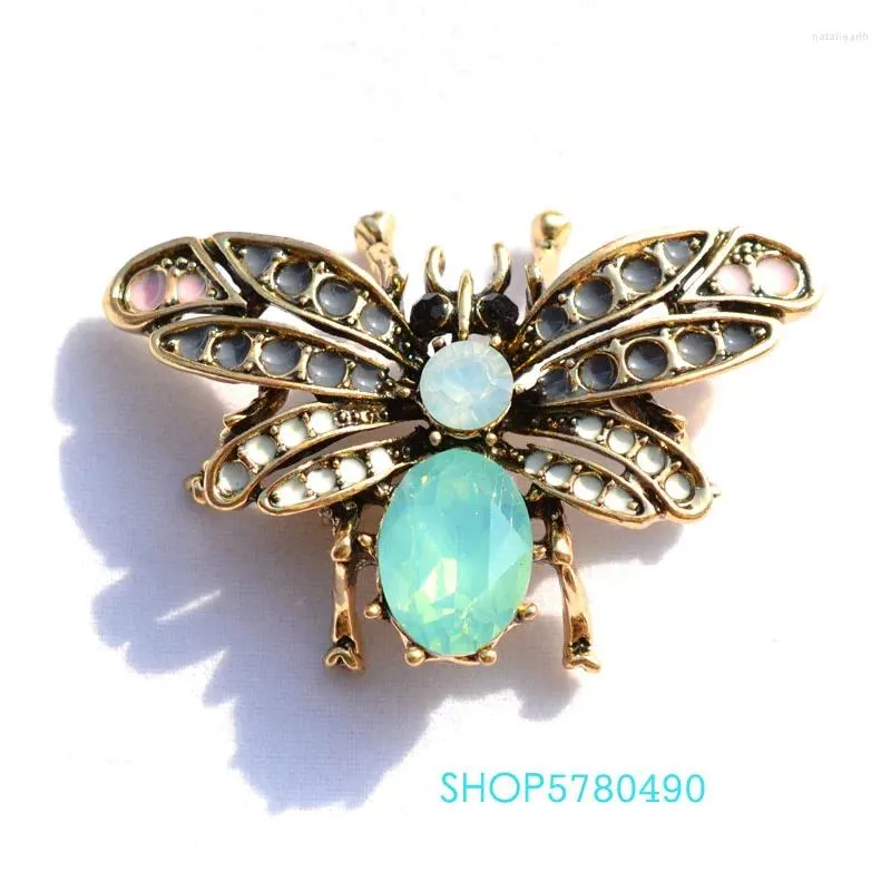 Broches Peint mignon abeille strass élégant broche femmes cristal insecte poitrine broche Corsage dame robe de mariée ornements bijoux de mode