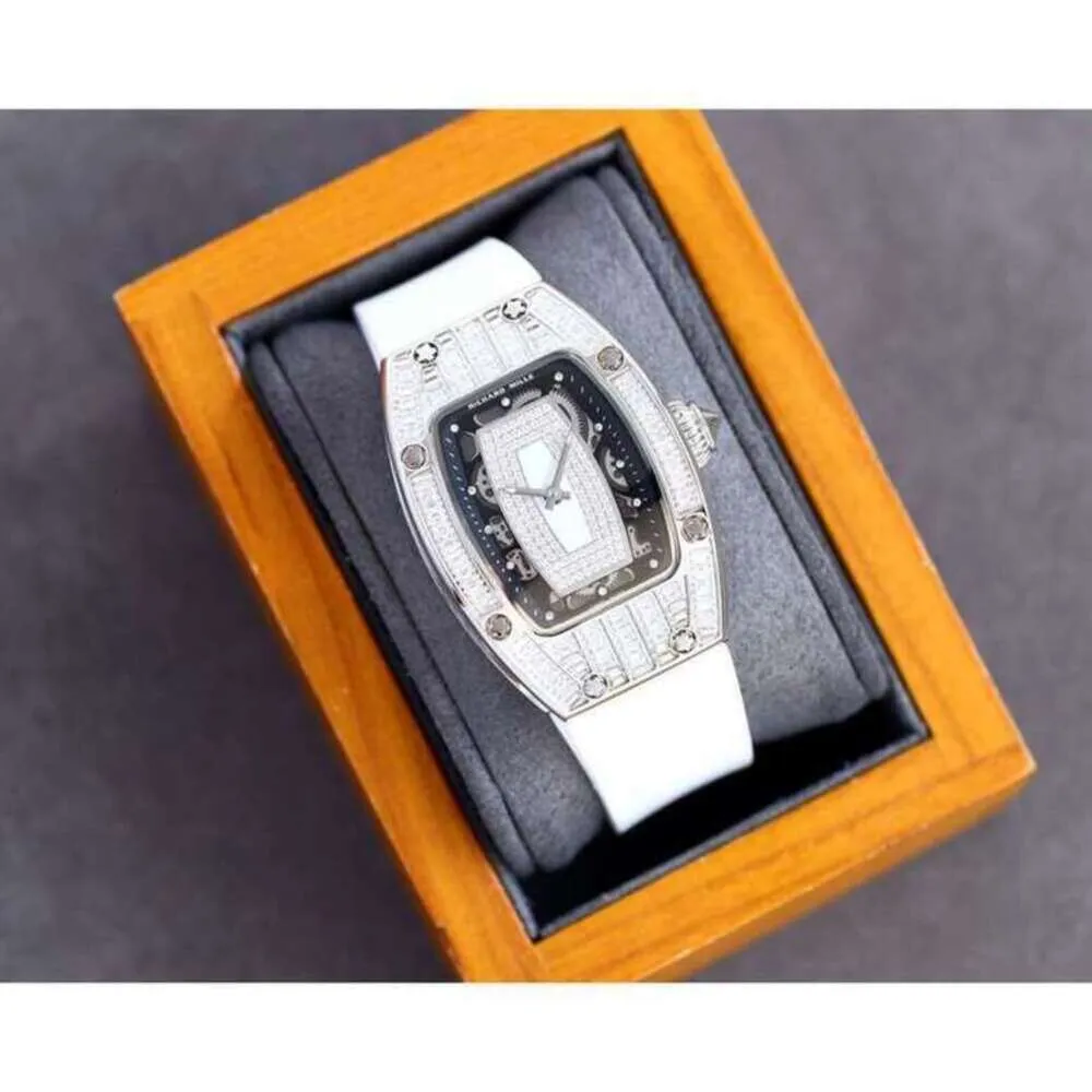 Fantastiska designerkvinnor tittar på damer RM07 Sapphire Mirror Wrisrtwatches med Box 5G12 Högkvalitativ mekanisk rörelse Uhren gummiband Montre is ut luxe