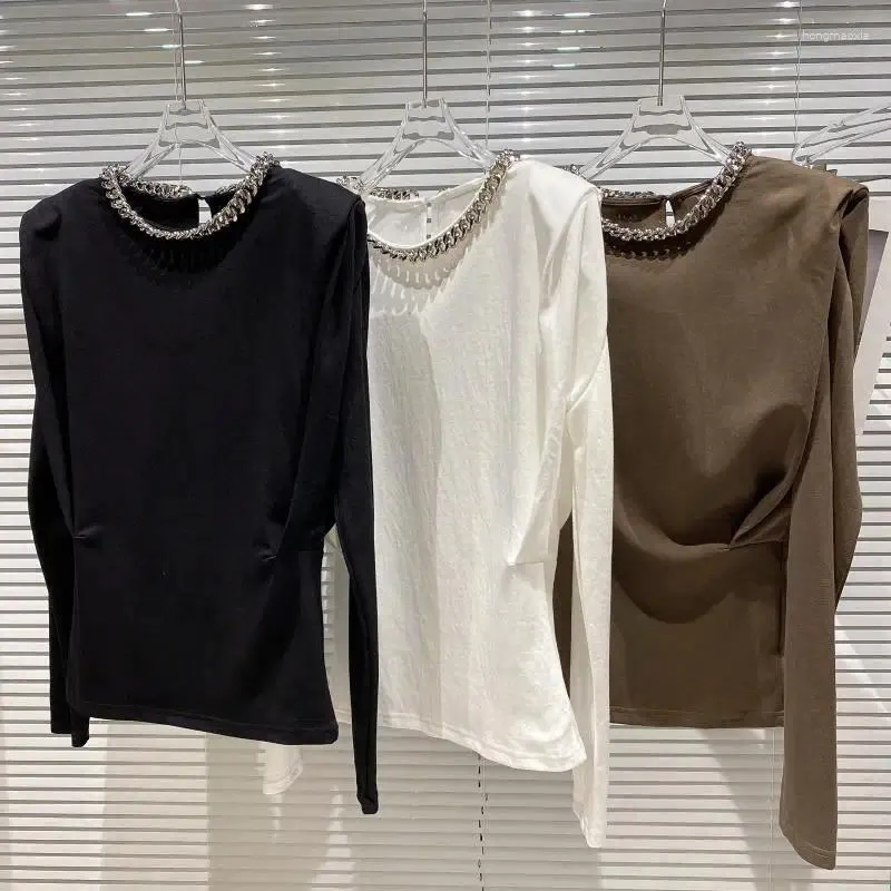 Blusas De Mujer Camisa De Manga Larga Con Cuello De Cadena De Metal Blusa De Disenador Con Temperamento Blusa Elegante De Moda Con Ala De Murcielago De 30 39 DHgate