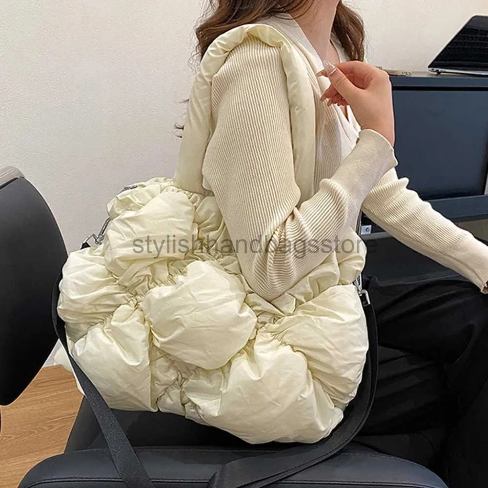 أكياس الكتف رفيعة Soulder Bag Bag Bag Crossbody Bag Women Lingge Lingge WalletStylishHandbagsStore