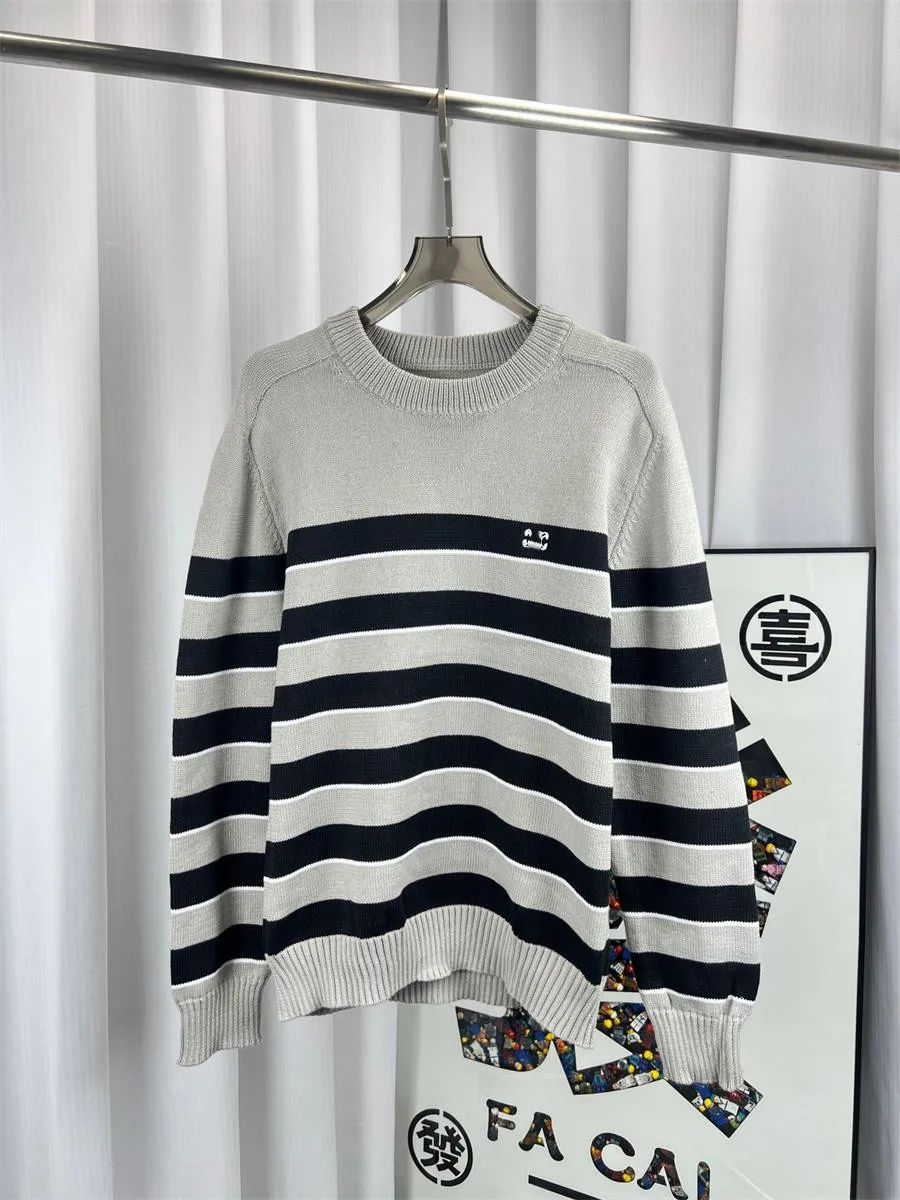Premium Turtleneck Sweater: Designer Style, Fashion-Forward Comfort ...