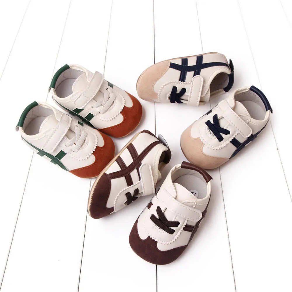 Criando First Walkers Anti-Slip Slip Shot Shoes Shoes Babyshoes Fashion Stripes 0-12m tênis de bebê