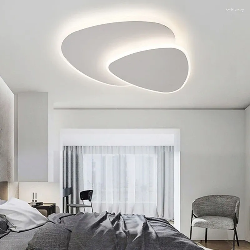 天井照明リビングルームベッドルームのためのモダンなLEDランプキッチンシャンデリア白い装飾毎日の照明器具の家
