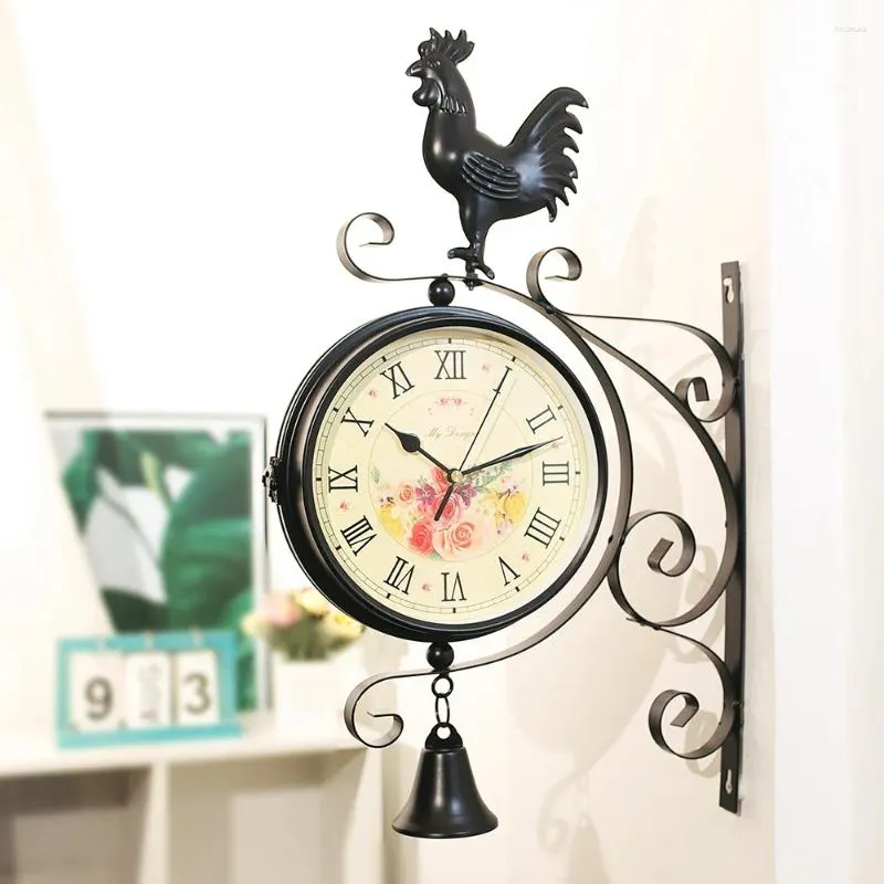 Wall Clocks Quartz Clock European Style Iron Hanging Garden Central Station Double Sided Outside Bracket Retro Decoration